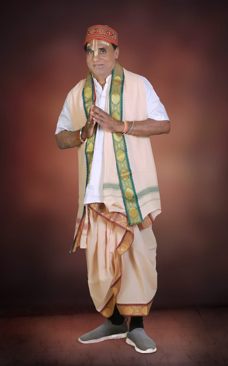 Swamiji Krishna Prasadam, Vedic Astrologer & Spiritual Guide